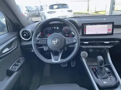 Photo 28 Alfa Romeo Tonale  1.3 PHEV 190ch Sprint AT6 e-Q4