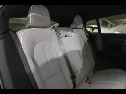 Photo 21 Volvo C40  Recharge Extended Range 252ch Ultimate