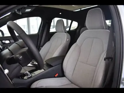 Photo 19 Volvo C40  Recharge Extended Range 252ch Ultimate