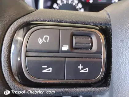 Photo 15 Citroën C3 Aircross  PureTech 110 S&S BVM6 Shine