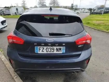 Photo 21 Ford Focus Gén. IV Ph1 ST-Line 5