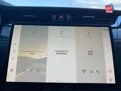 Photo 28 Jaguar F-Pace  P400e Plug-in-Hybrid R-Dynamic SE BVA8 AWD