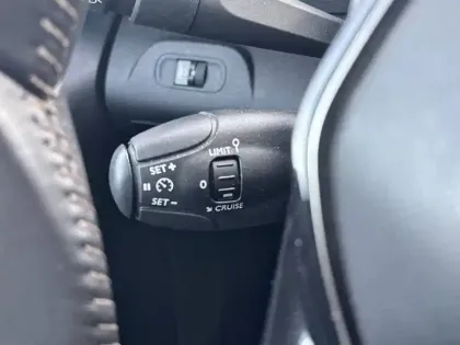 Photo 34 Peugeot Partner E- FOURGON M 800 KG 136 CH BATTERIE 50 KWH