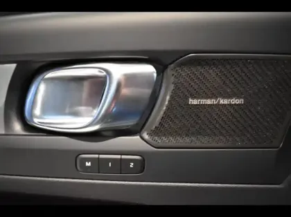 Photo 23 Volvo C40  Recharge 231ch Ultimate