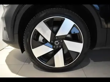 Photo 21 Volvo C40  Recharge 231ch Ultimate