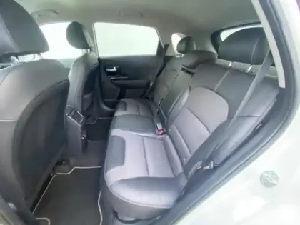 Photo 13 Kia Niro  1.6 GDi 105ch ISG + électrique 43.5ch Active DCT6