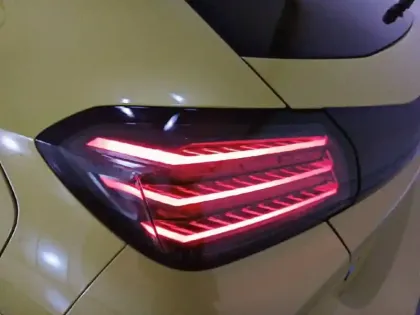 Photo 36 Peugeot 208  Electrique 51 kWh 156ch