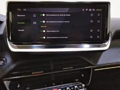 Photo 42 Peugeot 208  Electrique 51 kWh 156ch