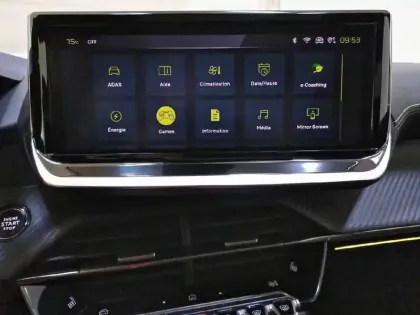 Photo 43 Peugeot 208  Electrique 51 kWh 156ch