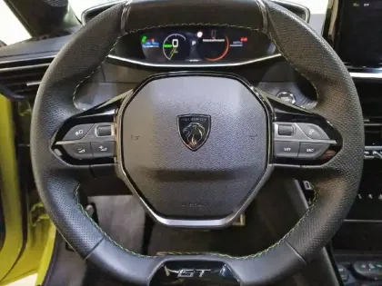 Photo 28 Peugeot 208  Electrique 51 kWh 156ch