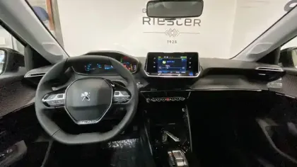 Photo 84 Peugeot 208  Electrique 50 kWh 136ch