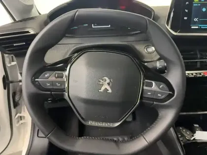 Photo 62 Peugeot 208  Electrique 50 kWh 136ch