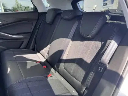 Photo 10 Opel Grandland  Hybrid 225 ch BVA8