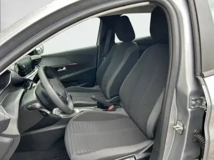 Photo 30 Peugeot 208  PureTech 75 S&S BVM5