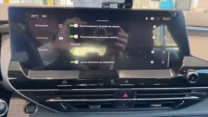 Photo 40 Citroën C5  X Hybride Rechargeable 225 S&S e-EAT8