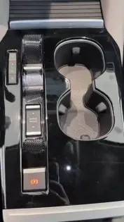 Photo 34 Citroën C5  X Hybride Rechargeable 225 S&S e-EAT8