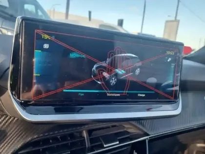 Photo 14 Peugeot 2008  Electrique 136 ch