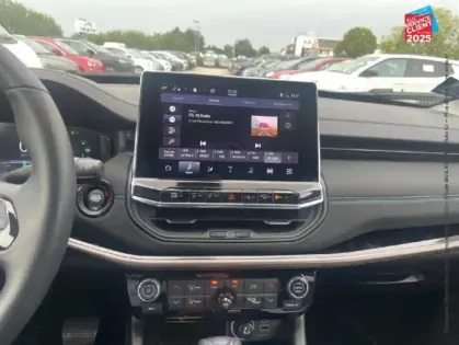 Photo 13 Jeep Compass Gén. II Ph2 Upland 5