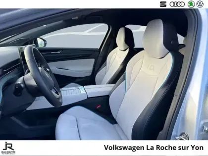 Photo 41 Volkswagen Id.7  Pro 286 ch