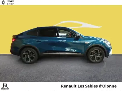 Photo 12 Renault Arkana  1.6 E-Tech hybride 145ch Engineered -22