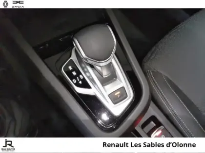 Photo 5 Renault Arkana  1.6 E-Tech hybride 145ch Engineered -22