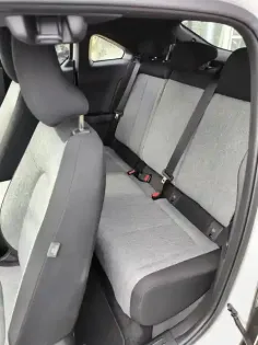 Photo 10 Mazda Mx-30  e-Skyactiv 145 ch