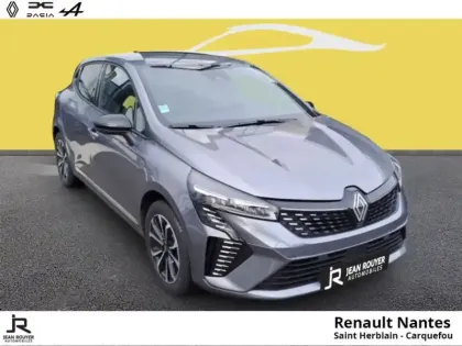 Photo 6 Renault Clio  1.6 E-Tech 145ch full hybrid Techno