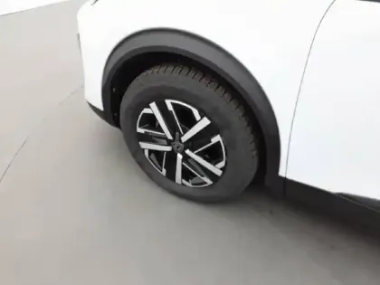 Photo 35 Peugeot 2008  PureTech 100 S&S BVM6