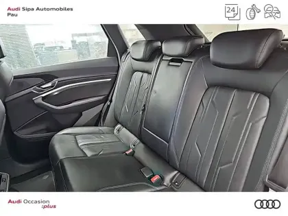 Photo 10 Audi E-tron  50 quattro 313 ch