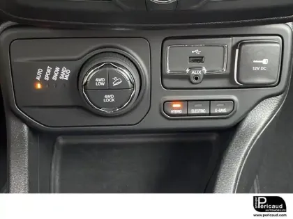 Photo 73 Jeep Renegade  1.3 GSE T4 190 ch PHEV AT6 4xe eAWD