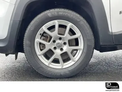 Photo 79 Jeep Renegade  1.3 GSE T4 190 ch PHEV AT6 4xe eAWD
