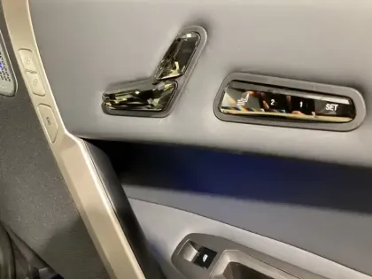 Photo 4 BMW Ix  xDrive50 523ch Edition Sport