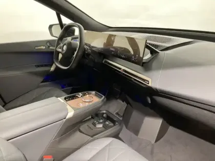 Photo 5 BMW Ix  xDrive50 523ch Edition Sport