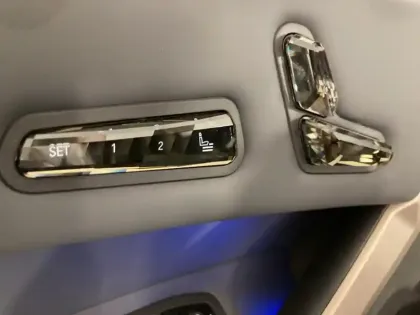 Photo 13 BMW Ix  xDrive50 523ch Edition Sport