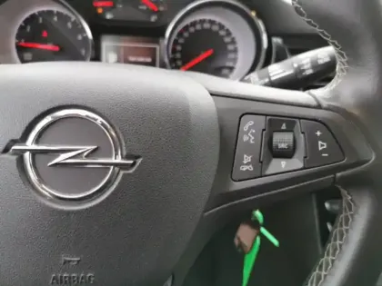 Photo 9 Opel Astra  1.4 Turbo 145ch Elegance CVT 8cv