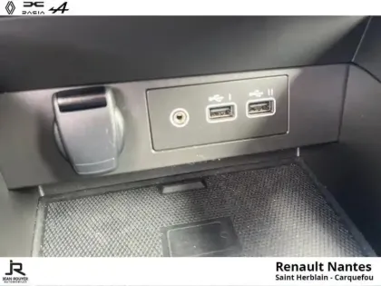 Photo 9 Renault Clio  1.6 E-Tech hybride 145ch Techno