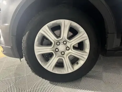 Photo 7 Land rover Range Rover  Evoque 2.0 TD4 150 SE Dynamic BVA Mark V