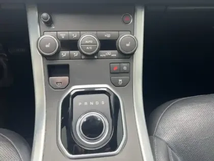 Photo 12 Land rover Range Rover  Evoque 2.0 TD4 150 SE Dynamic BVA Mark V