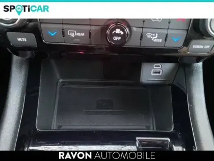 Photo 39 Jeep Compass  1.5 Turbo T4 130 ch BVR7 e-Hybrid