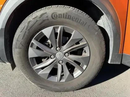 Photo 10 Peugeot 2008  PureTech 100 S&S BVM6 Style