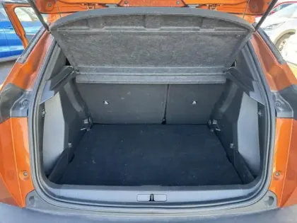 Photo 5 Peugeot 2008  PureTech 100 S&S BVM6 Style