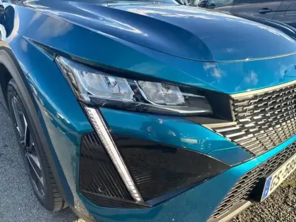 Photo 35 Peugeot 408  PHEV 180 e-EAT8
