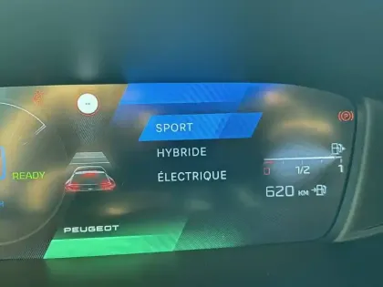 Photo 18 Peugeot 408  PHEV 180 e-EAT8