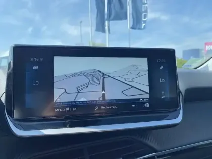 Photo 14 Peugeot 208  PureTech 100 S&S BVM6