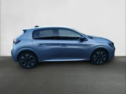Photo 23 Peugeot 208  PureTech 100 S&S BVM6
