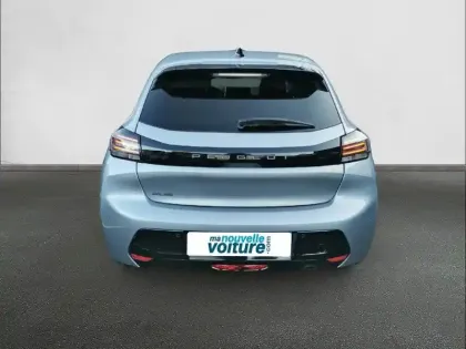 Photo 24 Peugeot 208  PureTech 100 S&S BVM6
