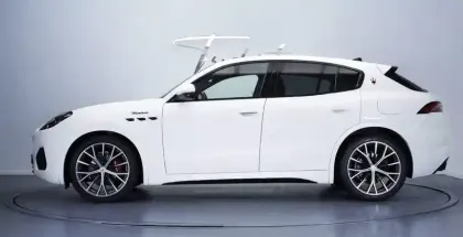 Photo 43 Maserati Grecale  L4 330 ch Hybride