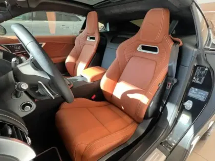 Photo 13 Jaguar F-Type Gén. I Ph3 R75 2