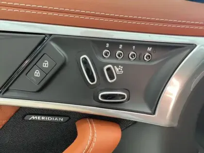 Photo 11 Jaguar F-Type Gén. I Ph3 R75 2