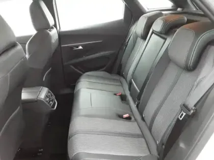 Photo 9 Peugeot 3008  Hybrid 225 e-EAT8